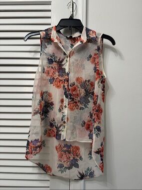 TOP SHOP Sleeveless Sheer Floral Button-Up Top - White with Red Floral SZ 2